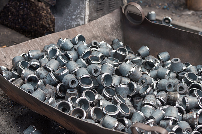 安陆网架锥头车间